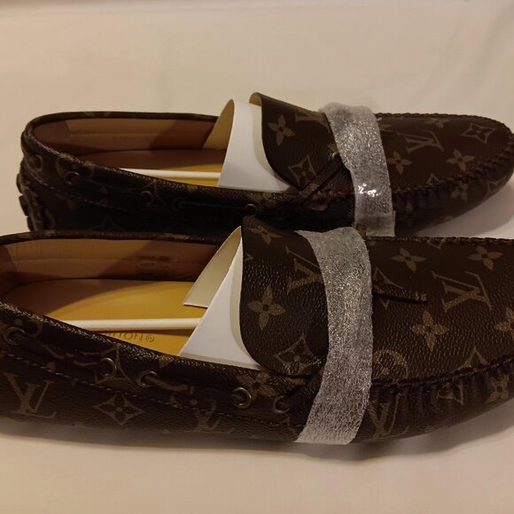Louis Vuitton size 10 1/2 brown moccasins. - Picture 3 of 5